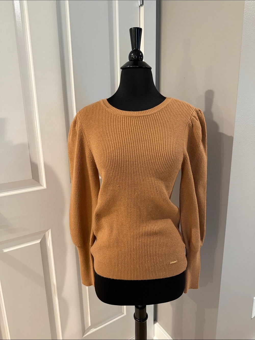 Tahari Ribbed Crewneck Sweater in Camel Brown